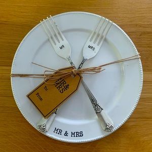 Mr. and Mrs. Mud pie plate with forks